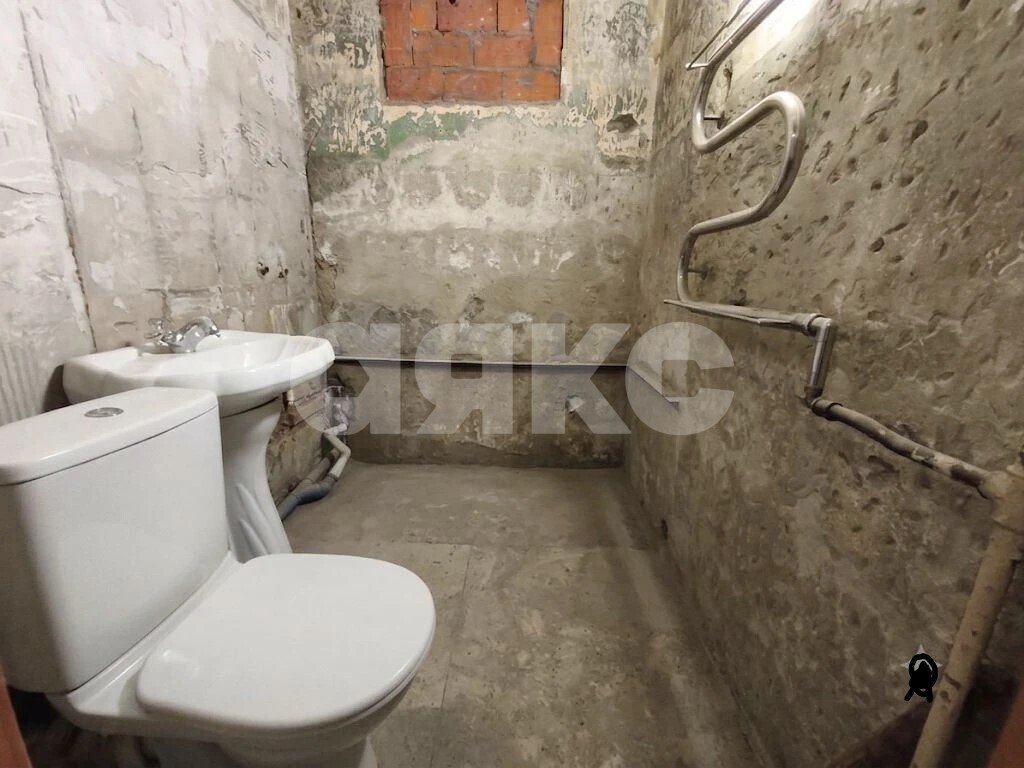 Фото №4: 2-комнатная квартира <span class="whitespace-nowrap">45 м²</span>, <span class="whitespace-nowrap">1/5 эт.</span> - Воскресенск, мкр. Центральный, ул. Менделеева, 13Б
