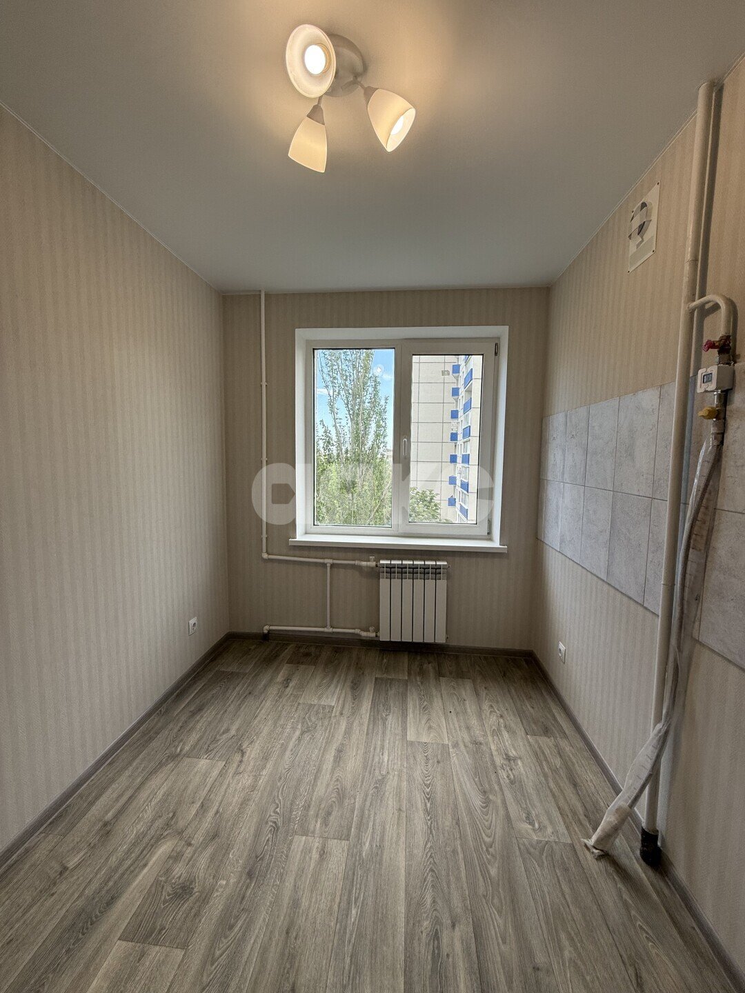 Фото №8: 3-комнатная квартира <span class="whitespace-nowrap">57 м²</span>, <span class="whitespace-nowrap">5/9 эт.</span> - Мариуполь, Левобережный, мкр. Азовский, пр-кт Победы, 112