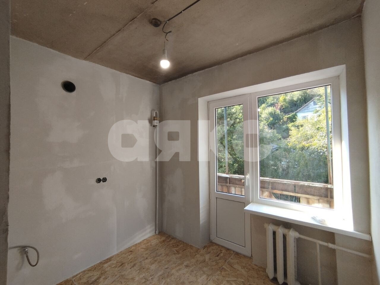 Фото №6: 2-комнатная квартира <span class="whitespace-nowrap">40 м²</span>, <span class="whitespace-nowrap">5/5 эт.</span> - Туапсе, ул. Богдана Хмельницкого, 109