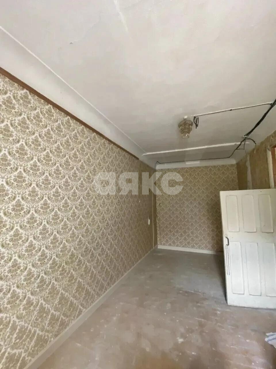 Фото №1: 1-комнатная квартира <span class="whitespace-nowrap">38 м²</span>, <span class="whitespace-nowrap">2/4 эт.</span> - Туапсе, ул. Карла Маркса, 8/7