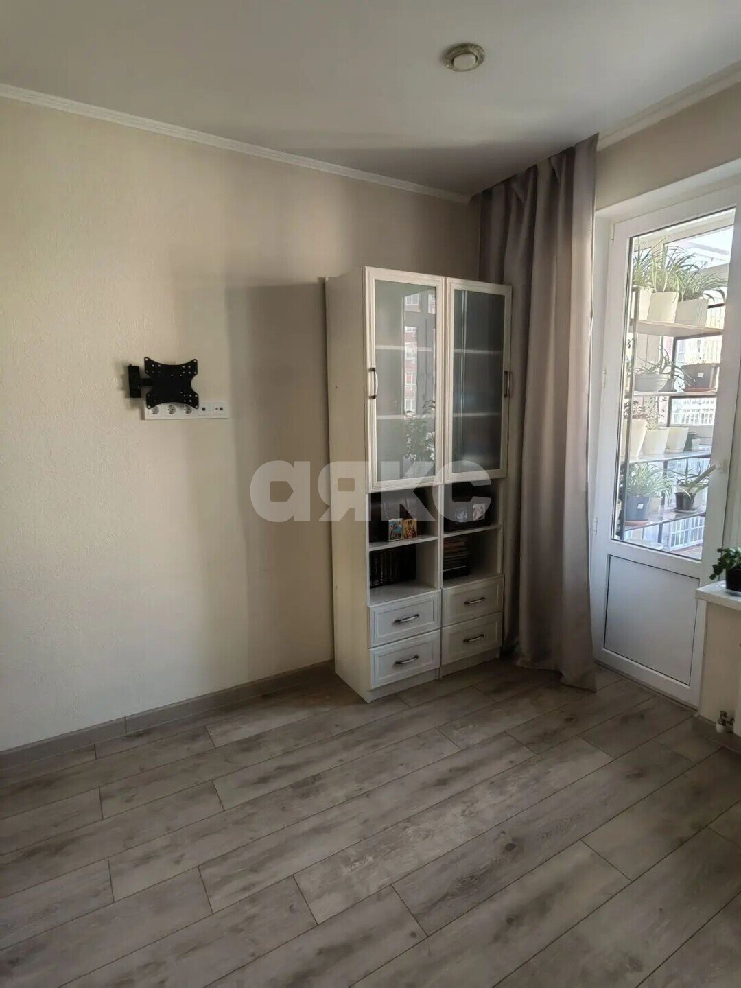 Фото №8: 2-комнатная квартира <span class="whitespace-nowrap">63 м²</span>, <span class="whitespace-nowrap">5/8 эт.</span> - Анапа, Парковый, мкр. ЖК Времена Года, ул. Мирная, 29к5