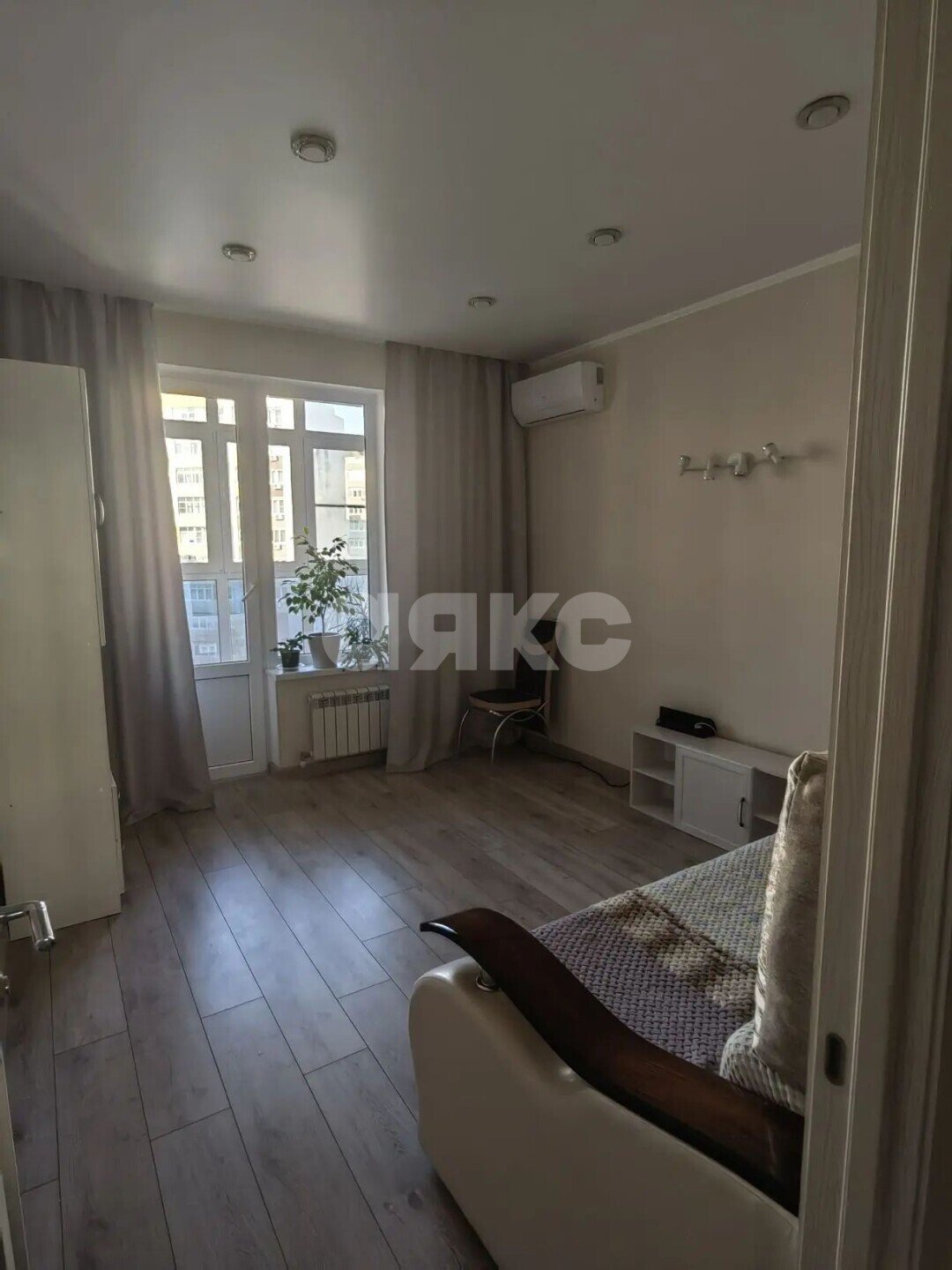 Фото №5: 2-комнатная квартира <span class="whitespace-nowrap">63 м²</span>, <span class="whitespace-nowrap">5/8 эт.</span> - Анапа, Парковый, мкр. ЖК Времена Года, ул. Мирная, 29к5
