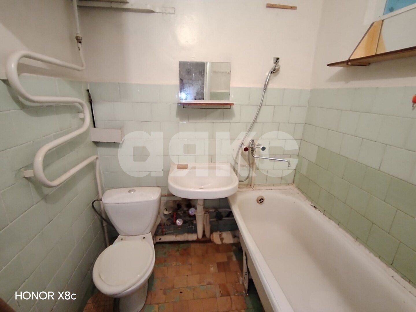 Фото №11: 1-комнатная квартира <span class="whitespace-nowrap">30 м²</span>, <span class="whitespace-nowrap">2/5 эт.</span> - Волгоград, Дзержинский, 130-й, п. Ангарский, ул. Маршала Рыбалко, 8