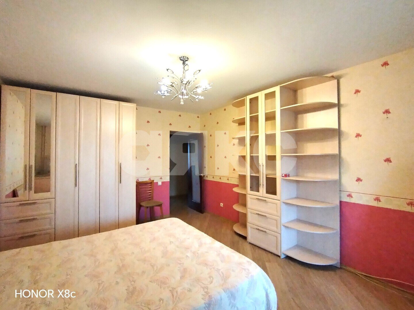 Фото №8: 3-комнатная квартира <span class="whitespace-nowrap">93 м²</span>, <span class="whitespace-nowrap">3/10 эт.</span> - Волгоград, р. Центральный, ул. Глазкова, 23