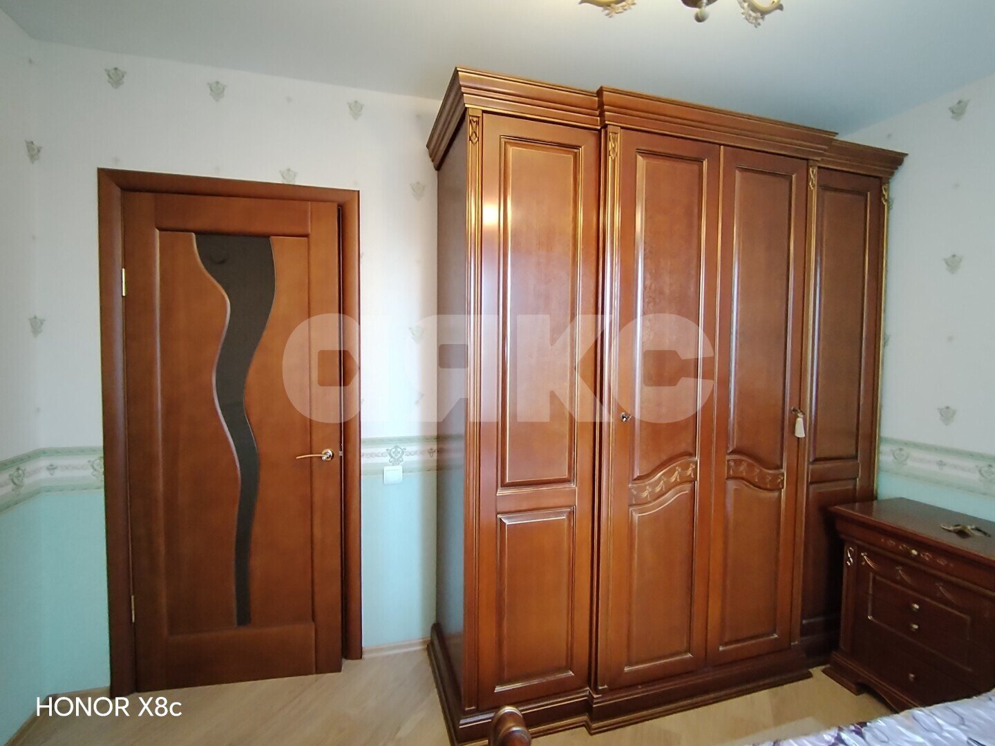 Фото №12: 3-комнатная квартира <span class="whitespace-nowrap">93 м²</span>, <span class="whitespace-nowrap">3/10 эт.</span> - Волгоград, р. Центральный, ул. Глазкова, 23
