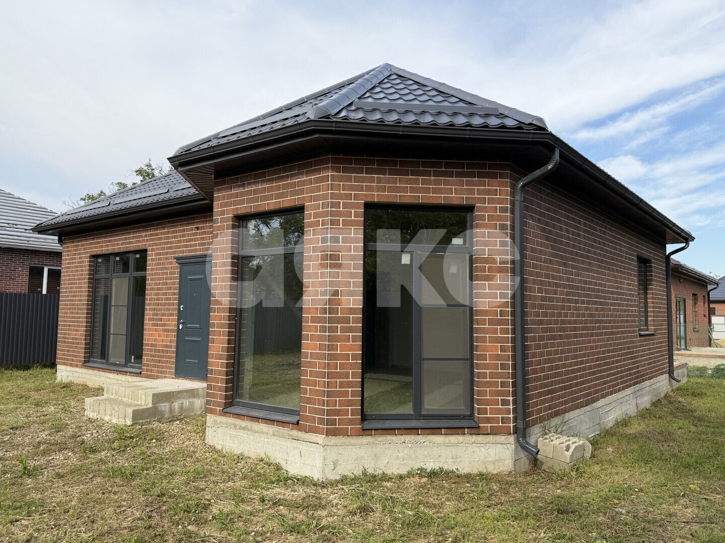Фото №5: Дом <span class="whitespace-nowrap">113 м²</span> <span class="whitespace-nowrap">+ 6.08 сот.</span>, <span class="whitespace-nowrap">1 эт.</span> - Армавир, мкр. СНТ Заря Востока, пр-д Нектарный, 7