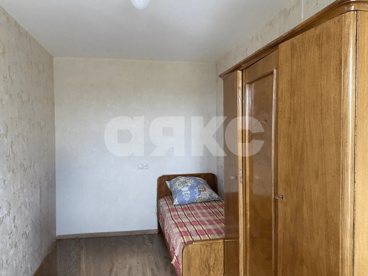 Фото №9: 3-комнатная квартира <span class="whitespace-nowrap">58 м²</span>, <span class="whitespace-nowrap">2/5 эт.</span> - Волгоград, Центральный, мкр. 102-й, ул. Пархоменко, 27