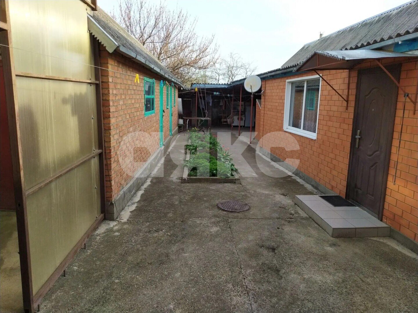 Фото №5: Часть дома <span class="whitespace-nowrap">84 м²</span> <span class="whitespace-nowrap">+ 18 сот.</span>, <span class="whitespace-nowrap">1 эт.</span> - Отрадная, ул. Горького, 32