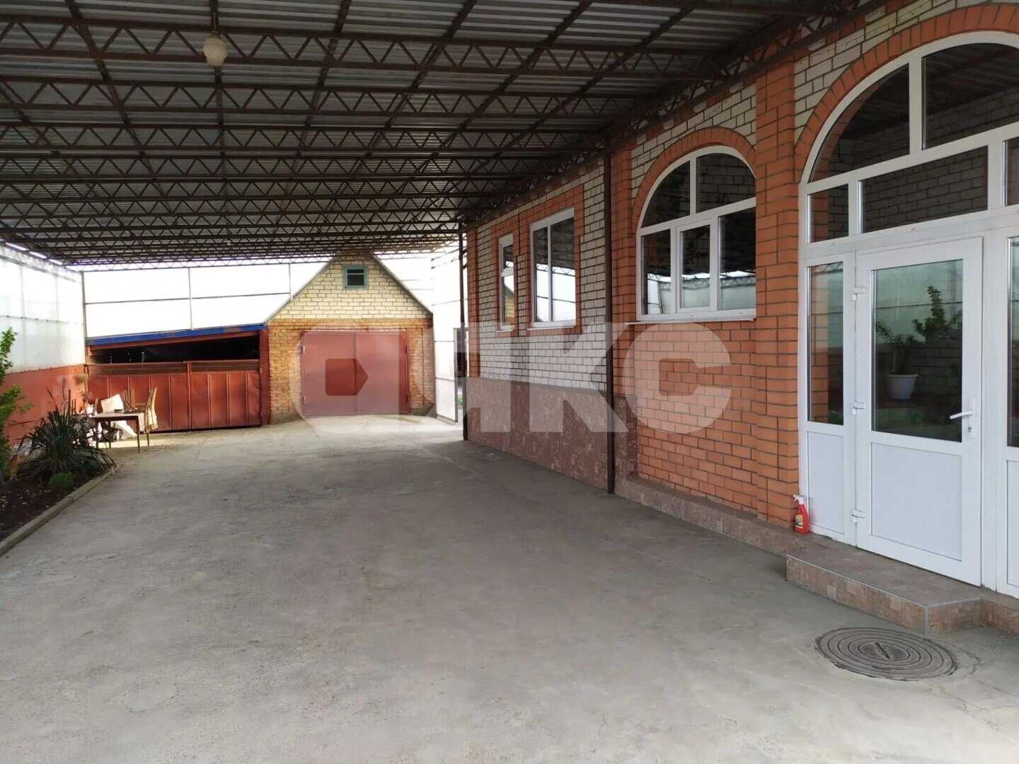 Фото №2: Часть дома <span class="whitespace-nowrap">84 м²</span> <span class="whitespace-nowrap">+ 18 сот.</span>, <span class="whitespace-nowrap">1 эт.</span> - Отрадная, ул. Горького, 32