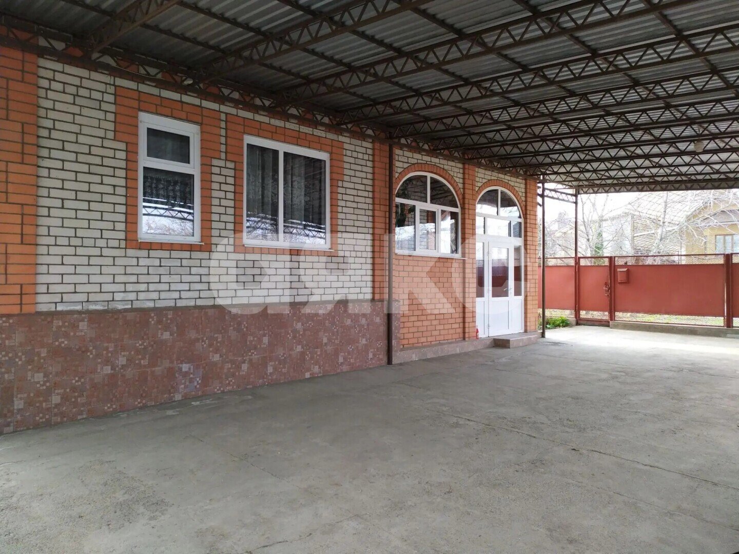 Фото №3: Часть дома <span class="whitespace-nowrap">84 м²</span> <span class="whitespace-nowrap">+ 18 сот.</span>, <span class="whitespace-nowrap">1 эт.</span> - Отрадная, ул. Горького, 32