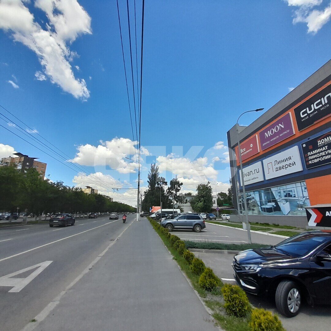 Фото №3: Коммерция <span class="whitespace-nowrap">200 м²</span>, <span class="whitespace-nowrap">2/2 эт.</span> - Волгоград, р. Дзержинский, пр-кт Маршала Жукова, 94