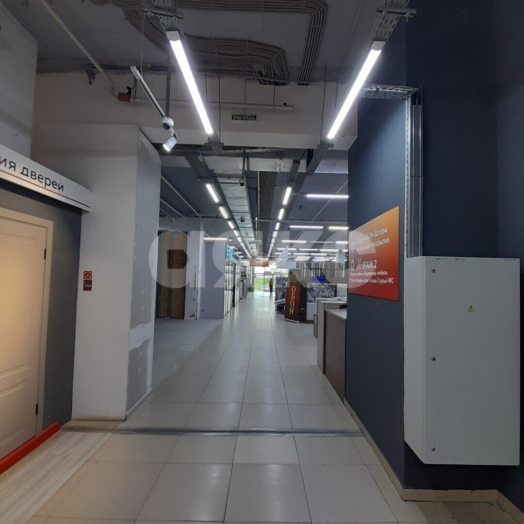 Фото №8: Коммерция <span class="whitespace-nowrap">200 м²</span>, <span class="whitespace-nowrap">2/2 эт.</span> - Волгоград, р. Дзержинский, пр-кт Маршала Жукова, 94