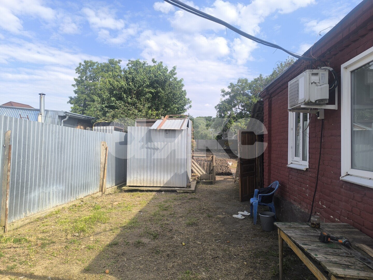 Фото №4: Дом <span class="whitespace-nowrap">60 м²</span> <span class="whitespace-nowrap">+ 8.5 сот.</span>, <span class="whitespace-nowrap">1 эт.</span> - Армавир, мкр. квартал ЗВТ, ул. Коммунистическая, 129