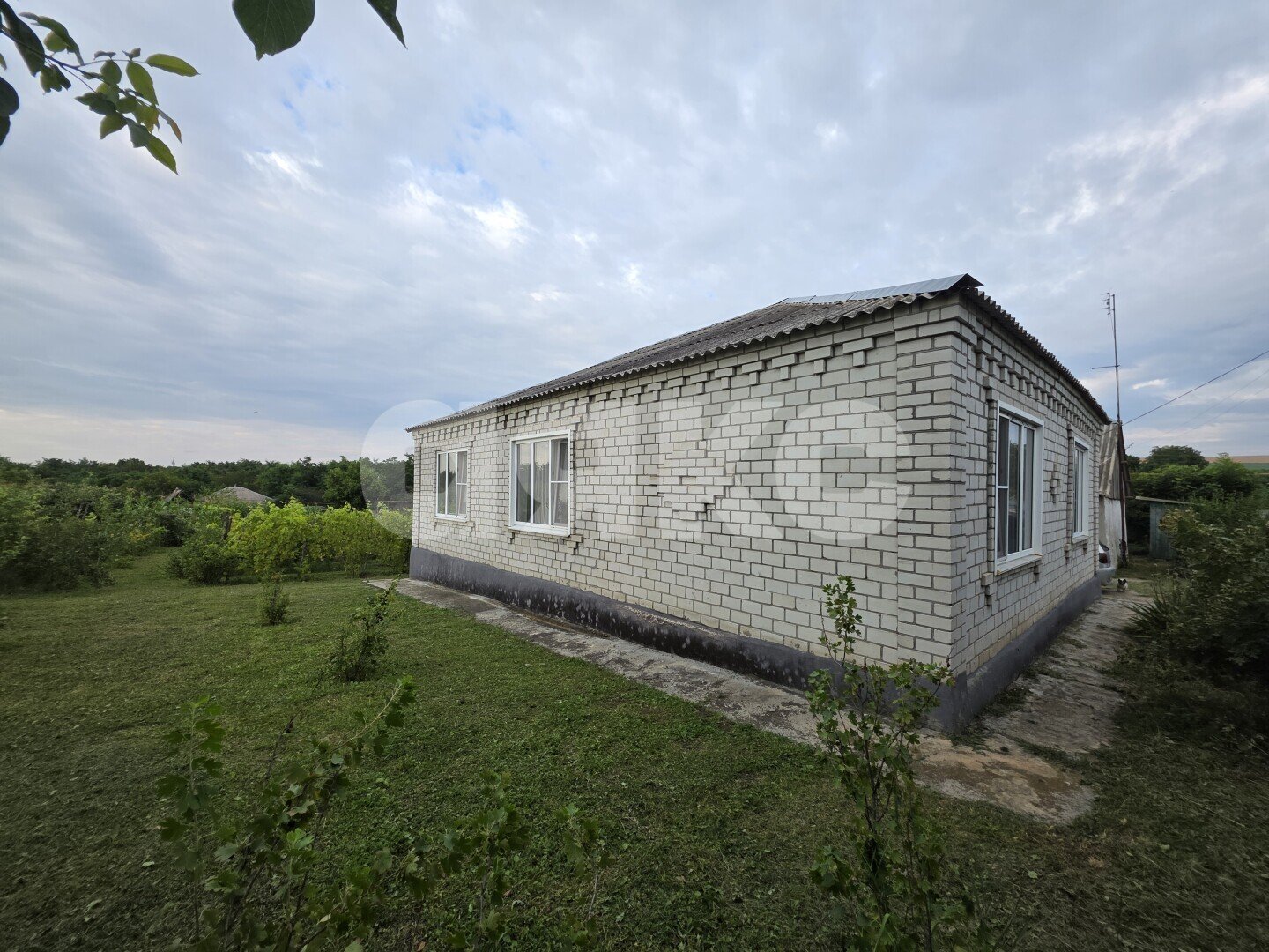 Фото №3: Дом <span class="whitespace-nowrap">109 м²</span> <span class="whitespace-nowrap">+ 34 сот.</span>, <span class="whitespace-nowrap">1 эт.</span> - Владимирская, ул. Подгорная, 15