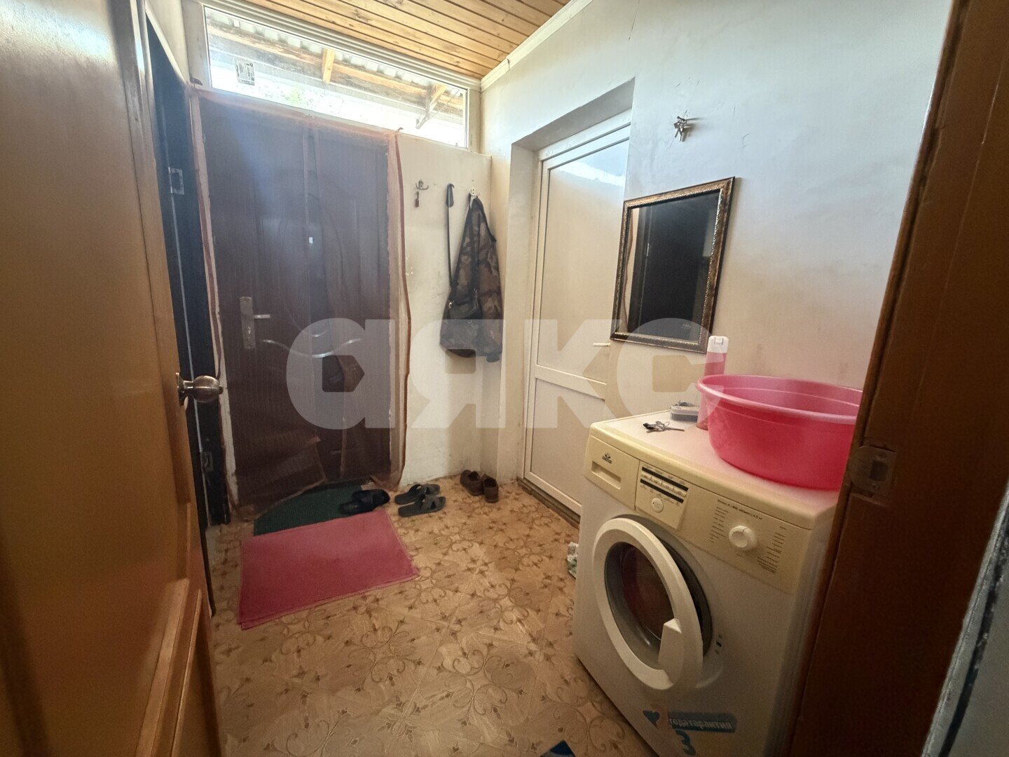 Фото №6: Таунхаус <span class="whitespace-nowrap">40 м²</span> <span class="whitespace-nowrap">+ 2 сот.</span>, <span class="whitespace-nowrap">1 эт.</span> - Армавир, мкр. Линии, ул. Мира