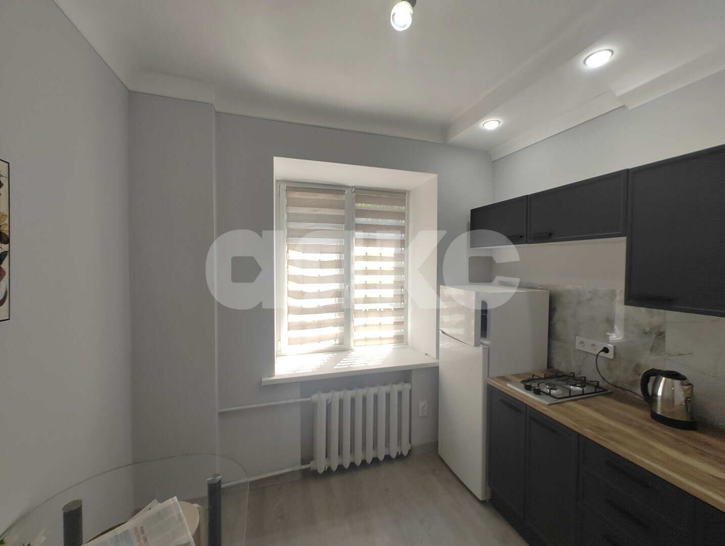 Фото №2: 2-комнатная квартира <span class="whitespace-nowrap">48 м²</span>, <span class="whitespace-nowrap">1/4 эт.</span> - Волгоград, р. Центральный, ул. Советская, 12