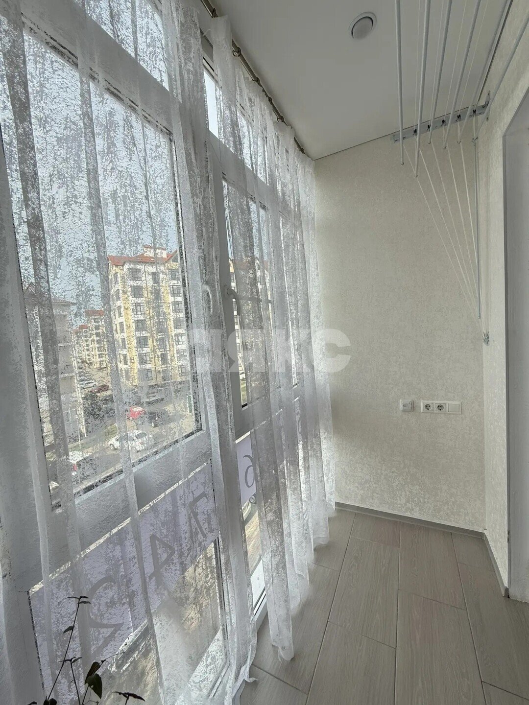 Фото №9: 1-комнатная квартира <span class="whitespace-nowrap">40 м²</span>, <span class="whitespace-nowrap">3/4 эт.</span> - Геленджик, квартал Южный, мкр. ЖК Столичный Квартал, ул. Дивноморская, 37А