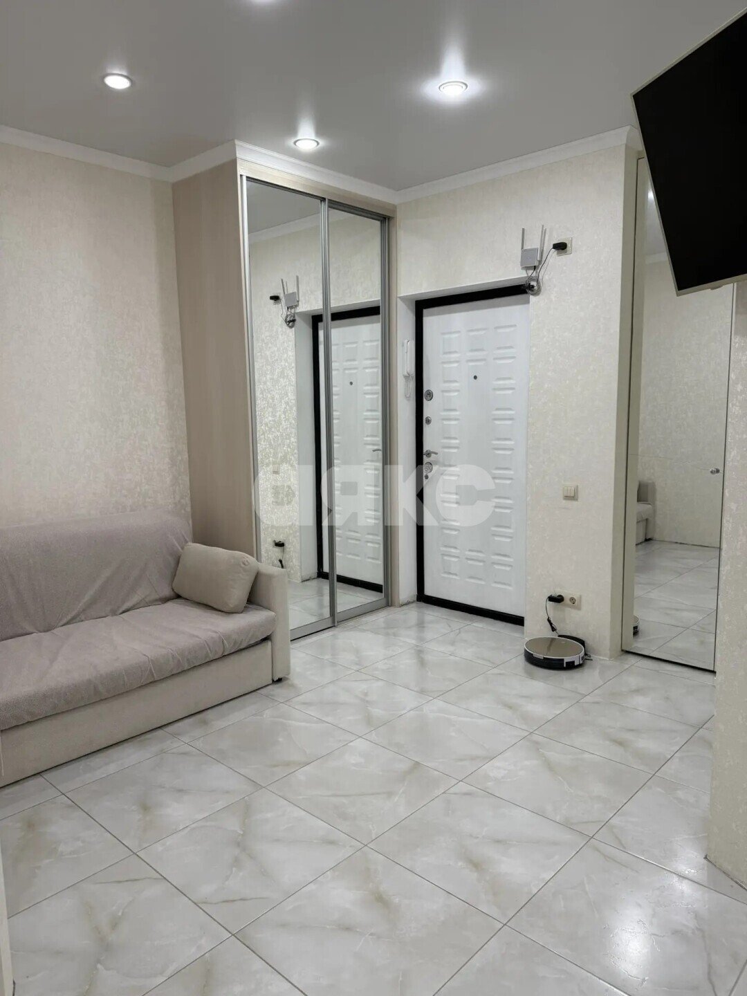 Фото №6: 1-комнатная квартира <span class="whitespace-nowrap">40 м²</span>, <span class="whitespace-nowrap">3/4 эт.</span> - Геленджик, квартал Южный, мкр. ЖК Столичный Квартал, ул. Дивноморская, 37А