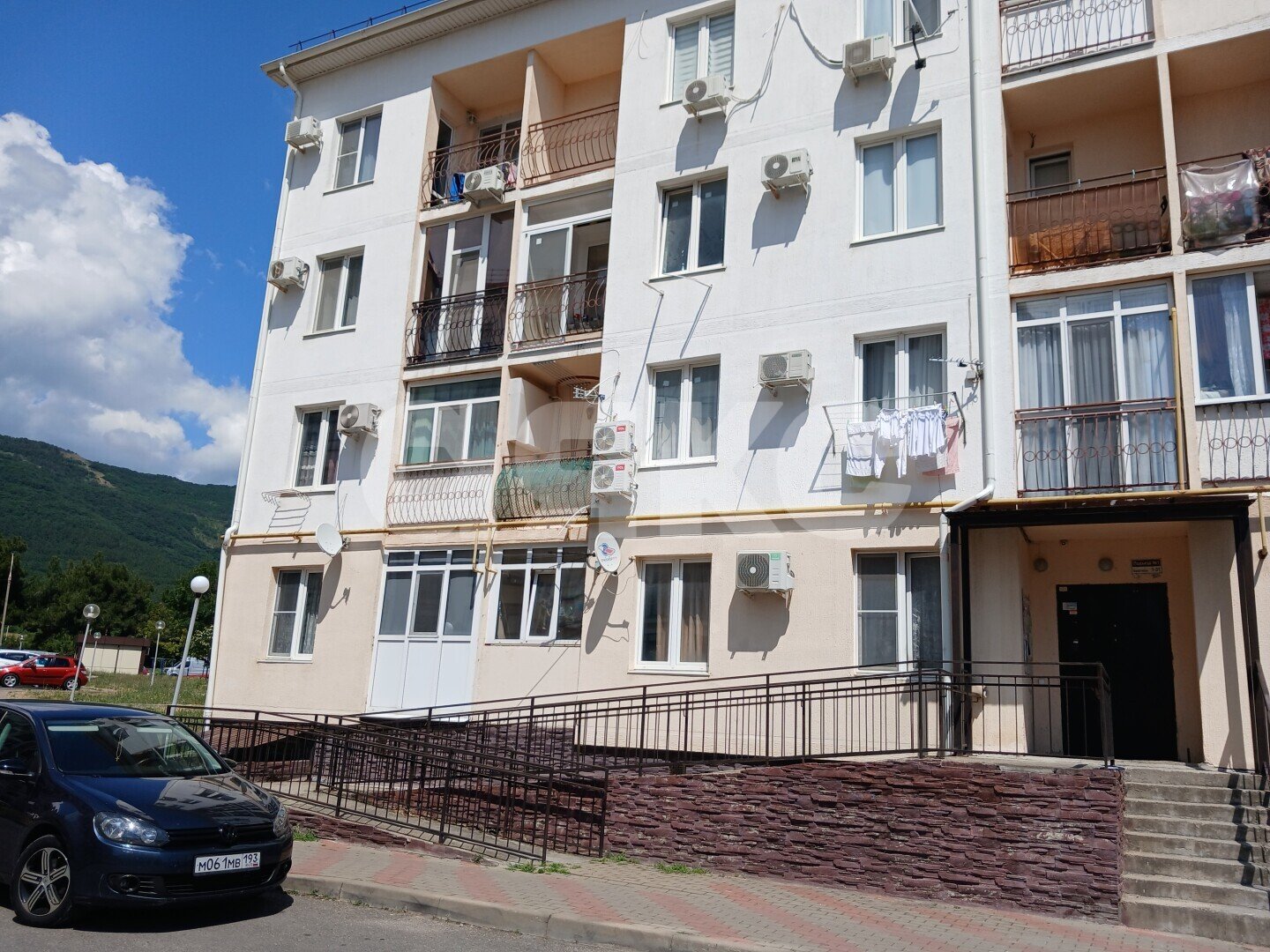 Фото №2: 1-комнатная квартира <span class="whitespace-nowrap">31 м²</span>, <span class="whitespace-nowrap">3/4 эт.</span> - Геленджик, квартал Южный, мкр. ЖК Столичный Квартал, ул. Дивноморская, 37к10