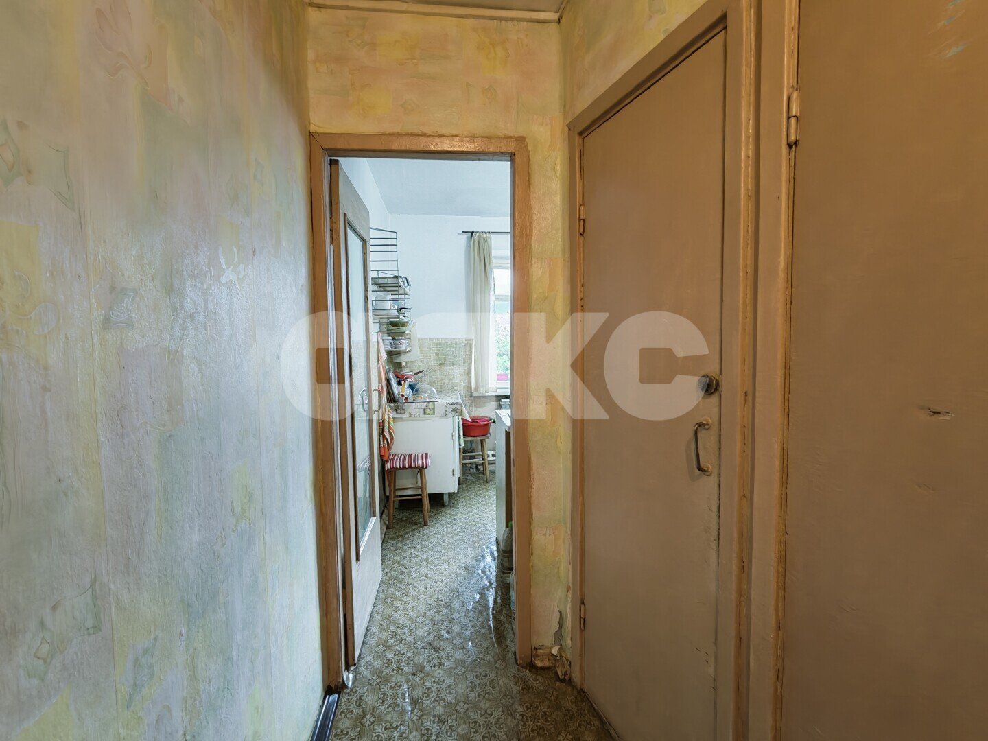 Фото №9: Комната <span class="whitespace-nowrap">14 м²</span>, <span class="whitespace-nowrap">5/5 эт.</span> - Геленджик, мкр. Толстый Мыс, ул. Грибоедова, 50