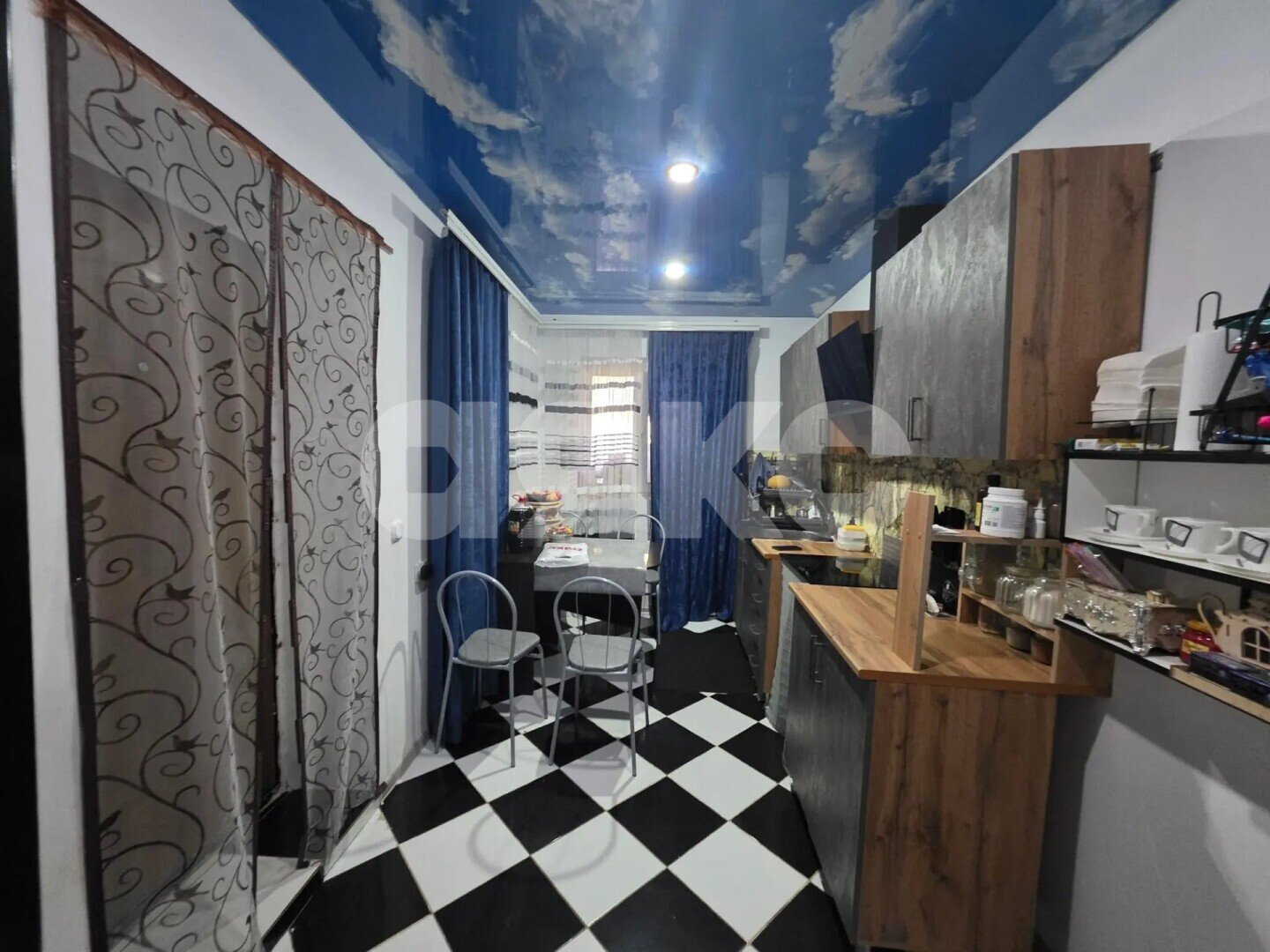 Фото №4: 2-комнатная квартира <span class="whitespace-nowrap">37 м²</span>, <span class="whitespace-nowrap">1/1 эт.</span> - Марьинский, ул. Мира, 16