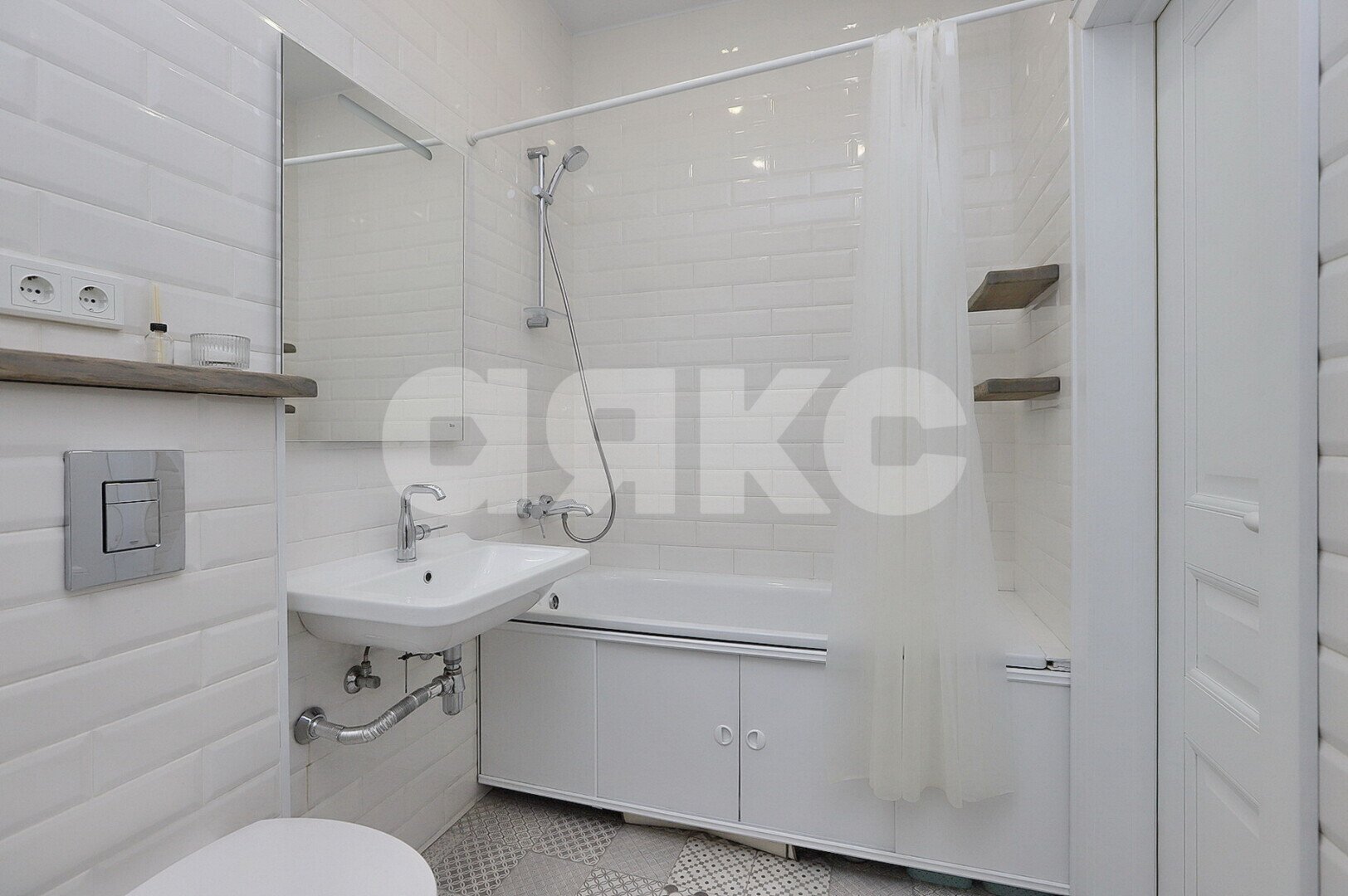 Фото №9: 1-комнатная квартира <span class="whitespace-nowrap">37 м²</span>, <span class="whitespace-nowrap">4/4 эт.</span> - Липецк, Левобережный округ, мкр. Новолипецк, ул. имени Н.К. Крупской, 5