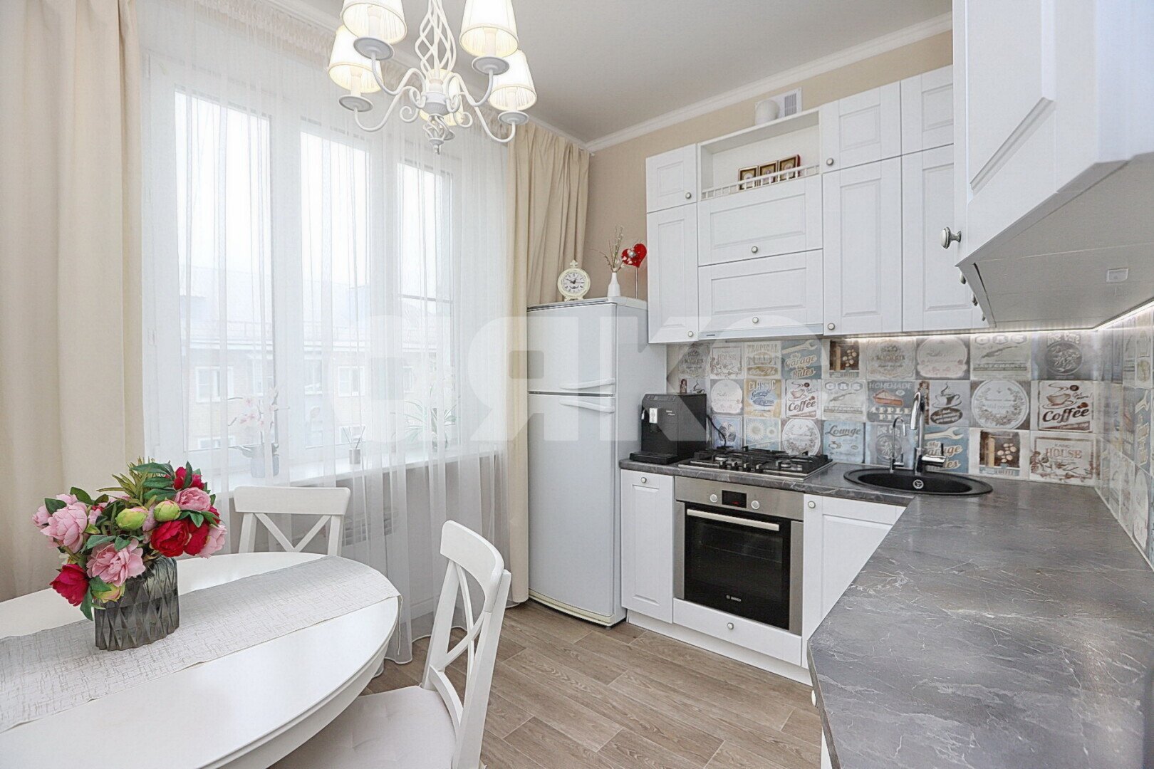 Фото №3: 1-комнатная квартира <span class="whitespace-nowrap">37 м²</span>, <span class="whitespace-nowrap">4/4 эт.</span> - Липецк, Левобережный округ, мкр. Новолипецк, ул. имени Н.К. Крупской, 5