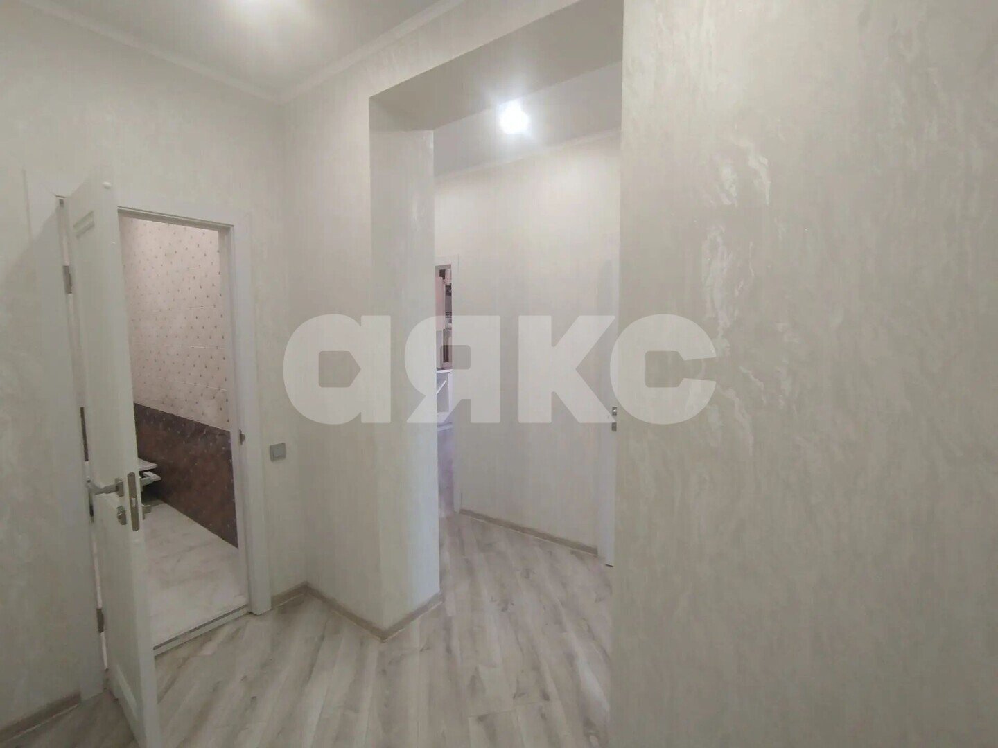 Фото №15: 3-комнатная квартира <span class="whitespace-nowrap">75 м²</span>, <span class="whitespace-nowrap">2/4 эт.</span> - Горячий Ключ, мкр. Развилка, ул. Кубанская, 34