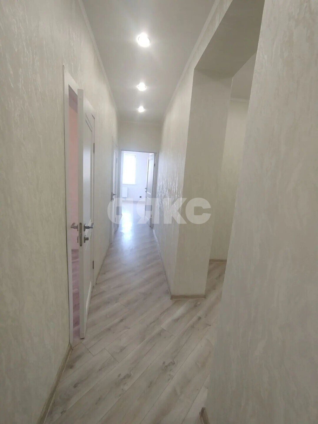 Фото №10: 3-комнатная квартира <span class="whitespace-nowrap">75 м²</span>, <span class="whitespace-nowrap">2/4 эт.</span> - Горячий Ключ, мкр. Развилка, ул. Кубанская, 34