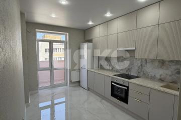 Фото №1: 2-комнатная квартира <span class="whitespace-nowrap">60 м²</span>, <span class="whitespace-nowrap">8/8 эт.</span> - Горячий Ключ, мкр. Администрация, ул. Рябиновая, 2Бк2