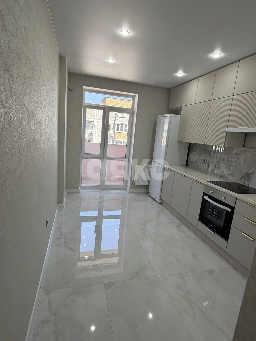 Фото №7: 2-комнатная квартира <span class="whitespace-nowrap">60 м²</span>, <span class="whitespace-nowrap">8/8 эт.</span> - Горячий Ключ, мкр. Администрация, ул. Рябиновая, 2Бк2