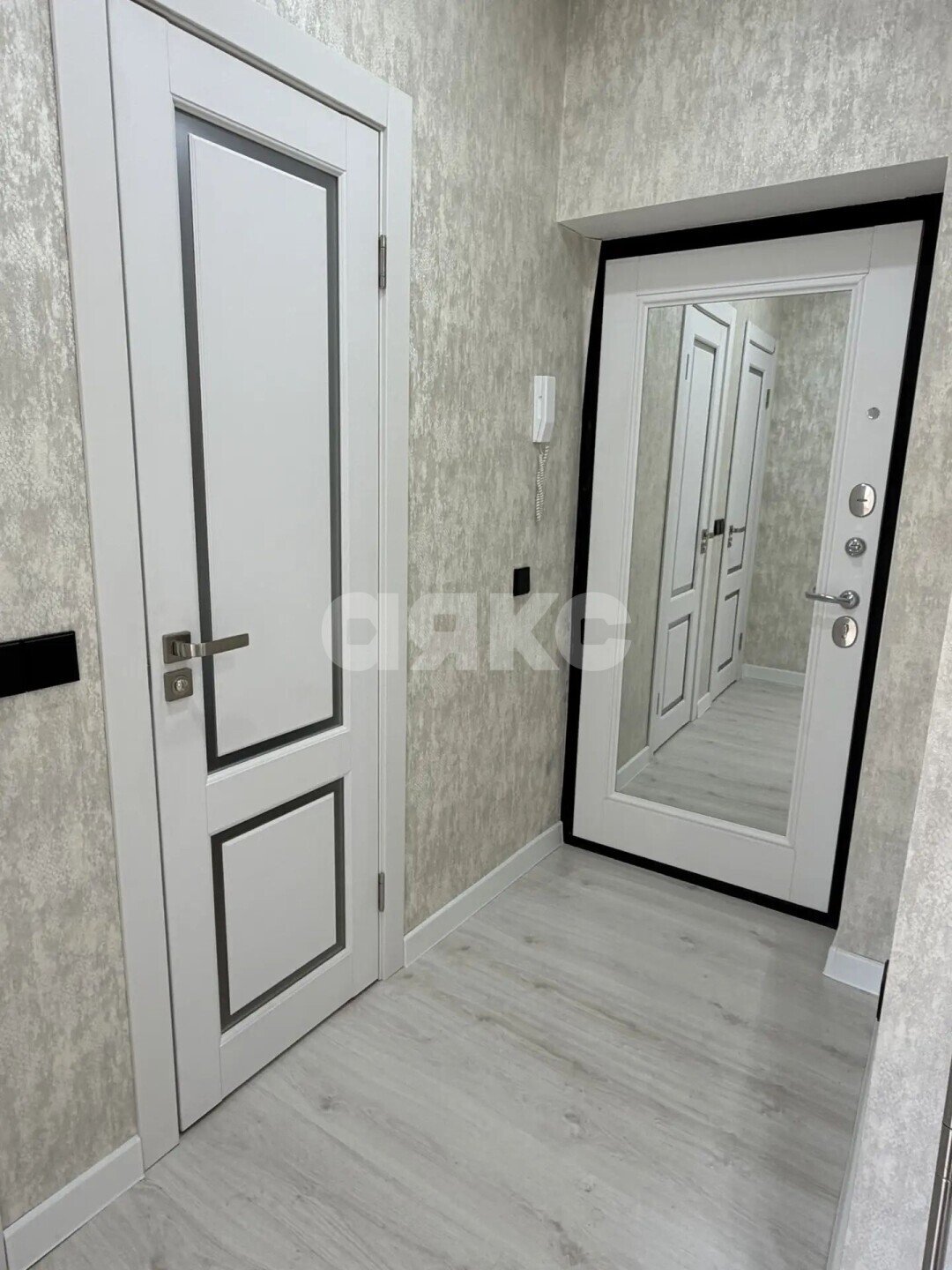 Фото №6: 2-комнатная квартира <span class="whitespace-nowrap">54 м²</span>, <span class="whitespace-nowrap">3/10 эт.</span> - Горячий Ключ, мкр. Курортная Зона, ул. Ленина, 147А