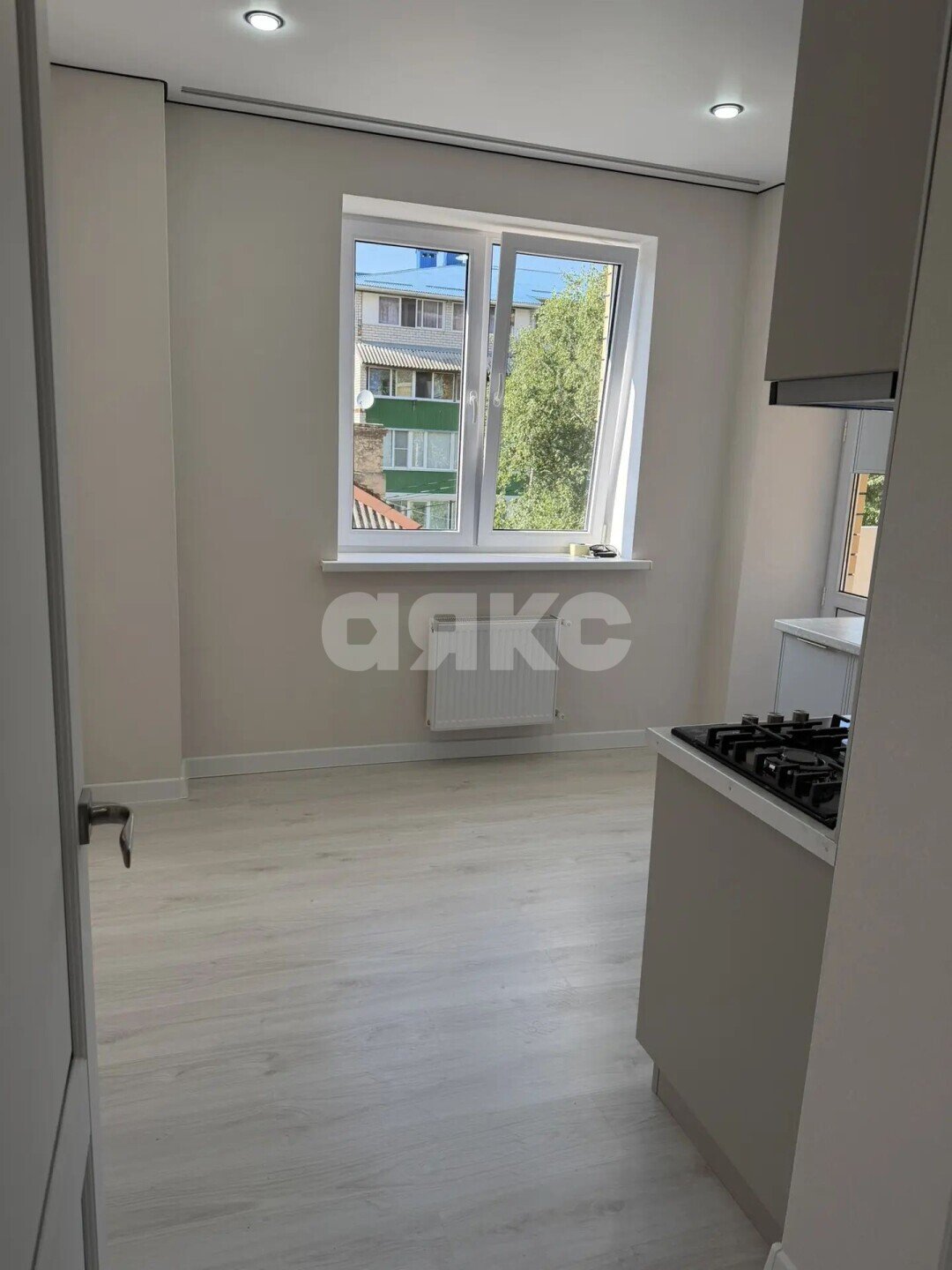 Фото №8: 2-комнатная квартира <span class="whitespace-nowrap">54 м²</span>, <span class="whitespace-nowrap">3/10 эт.</span> - Горячий Ключ, мкр. Курортная Зона, ул. Ленина, 147А