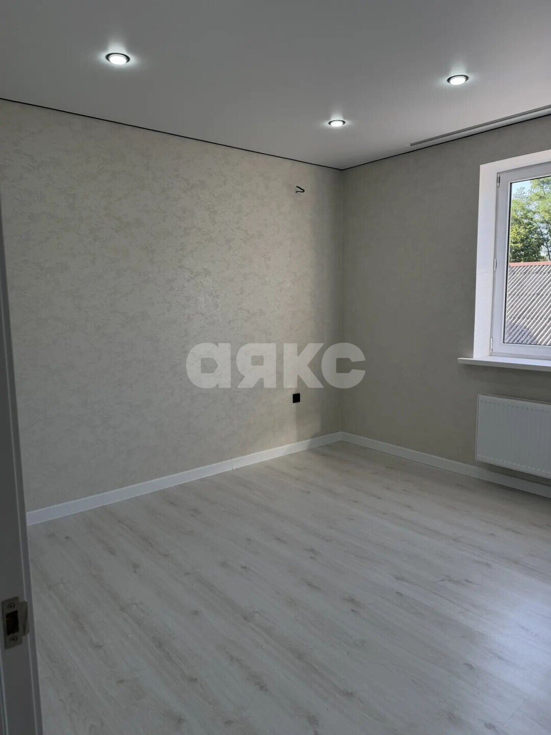 Фото №18: 2-комнатная квартира <span class="whitespace-nowrap">54 м²</span>, <span class="whitespace-nowrap">3/10 эт.</span> - Горячий Ключ, мкр. Курортная Зона, ул. Ленина, 147А