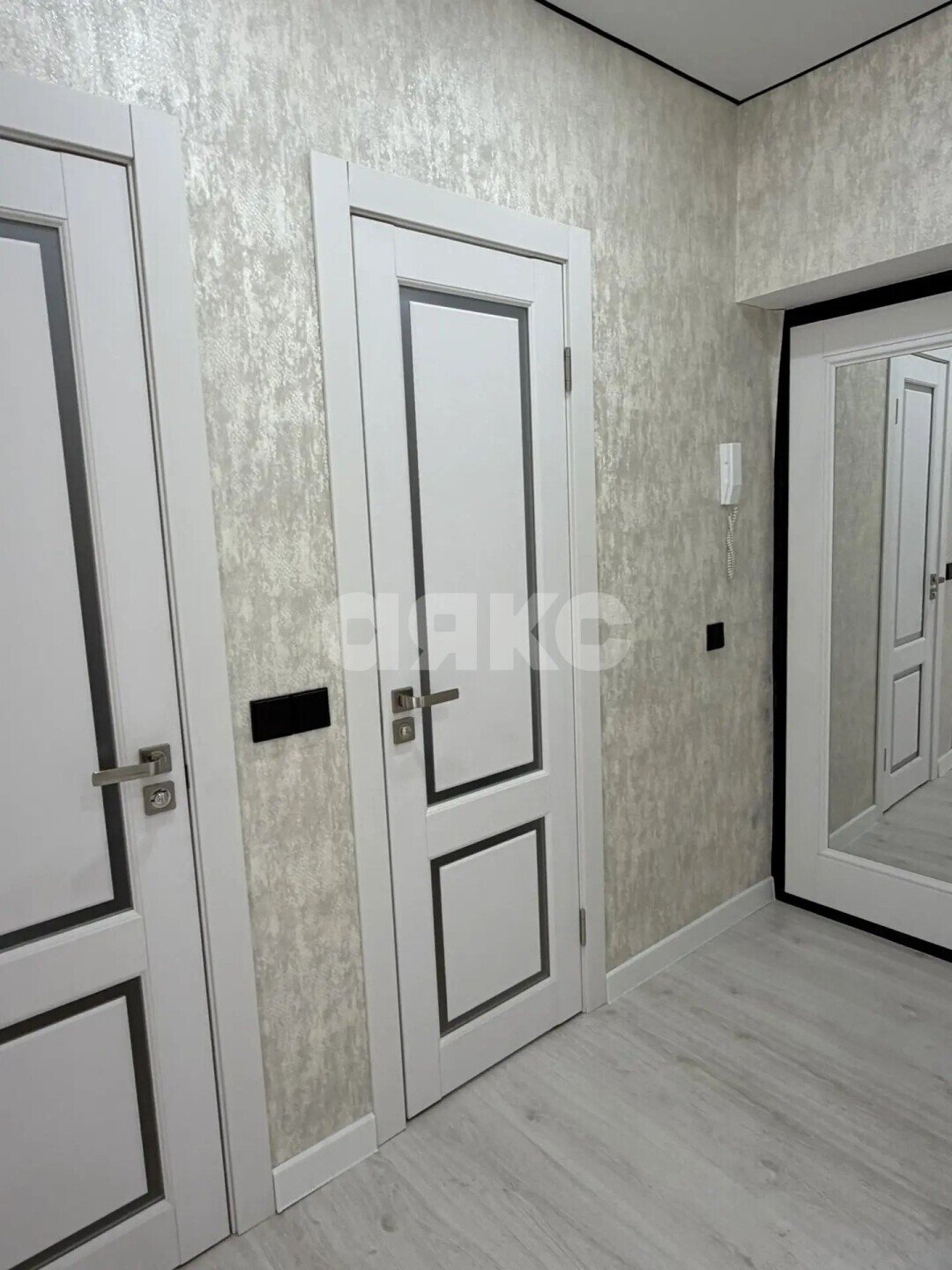 Фото №10: 2-комнатная квартира <span class="whitespace-nowrap">54 м²</span>, <span class="whitespace-nowrap">3/10 эт.</span> - Горячий Ключ, мкр. Курортная Зона, ул. Ленина, 147А