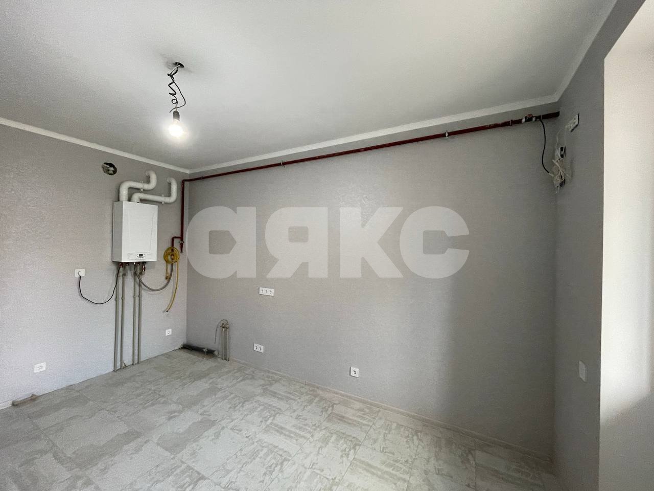 Фото №9: 2-комнатная квартира <span class="whitespace-nowrap">75 м²</span>, <span class="whitespace-nowrap">1/4 эт.</span> - Горячий Ключ, Администрация, с. коттеджный посёлок Царское, ул. Владимирская, 20