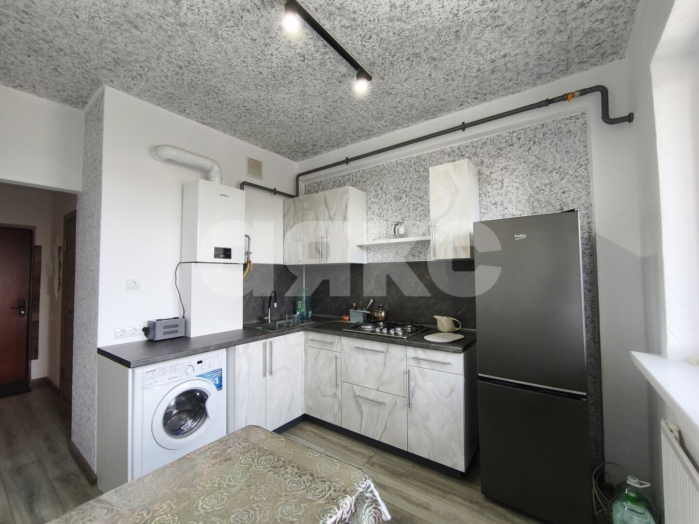 Фото №6: 1-комнатная квартира <span class="whitespace-nowrap">39 м²</span>, <span class="whitespace-nowrap">6/10 эт.</span> - Горячий Ключ, мкр. Курортная Зона, ул. Ленина, 147А