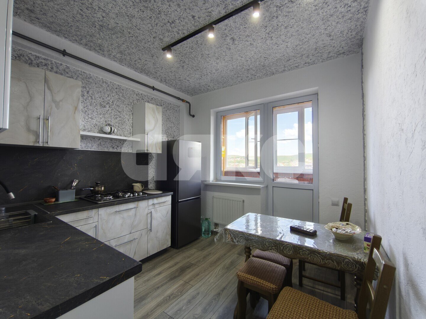 Фото №10: 1-комнатная квартира <span class="whitespace-nowrap">39 м²</span>, <span class="whitespace-nowrap">6/10 эт.</span> - Горячий Ключ, мкр. Курортная Зона, ул. Ленина, 147А