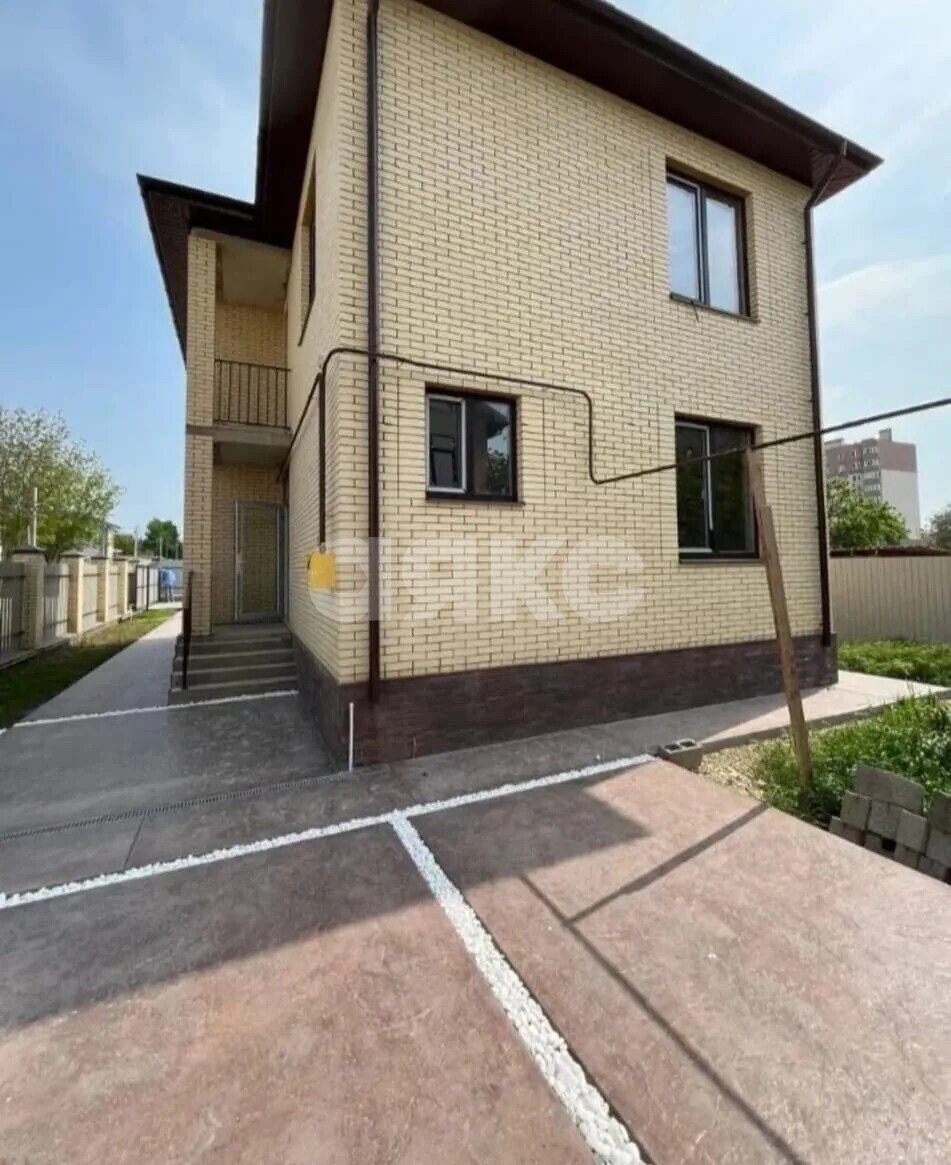 Фото №24: Дом <span class="whitespace-nowrap">150 м²</span> <span class="whitespace-nowrap">+ 5 сот.</span>, <span class="whitespace-nowrap">2 эт.</span> - Анапа, мкр. Алексеевка, ул. Ленинградская, 113