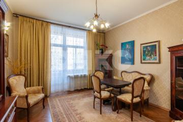 Фото №1: 3-комнатная квартира <span class="whitespace-nowrap">65 м²</span>, <span class="whitespace-nowrap">3/10 эт.</span> - Москва, мкр. жилищно-строительный кооператив Советский Писатель, ул. Красноармейская, 21