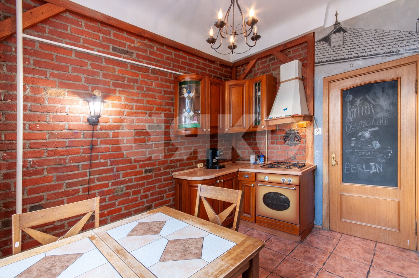 Фото №6: 3-комнатная квартира <span class="whitespace-nowrap">56 м²</span>, <span class="whitespace-nowrap">4/6 эт.</span> - Москва, ул. Новослободская, 73к3
