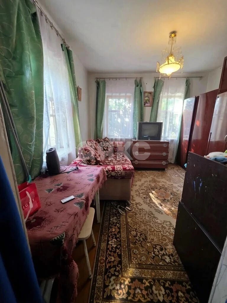 Фото №6: Часть дома <span class="whitespace-nowrap">43 м²</span> <span class="whitespace-nowrap">+ 764 сот.</span>, <span class="whitespace-nowrap">1 эт.</span> - Кропоткин, ул. Куйбышева, 155