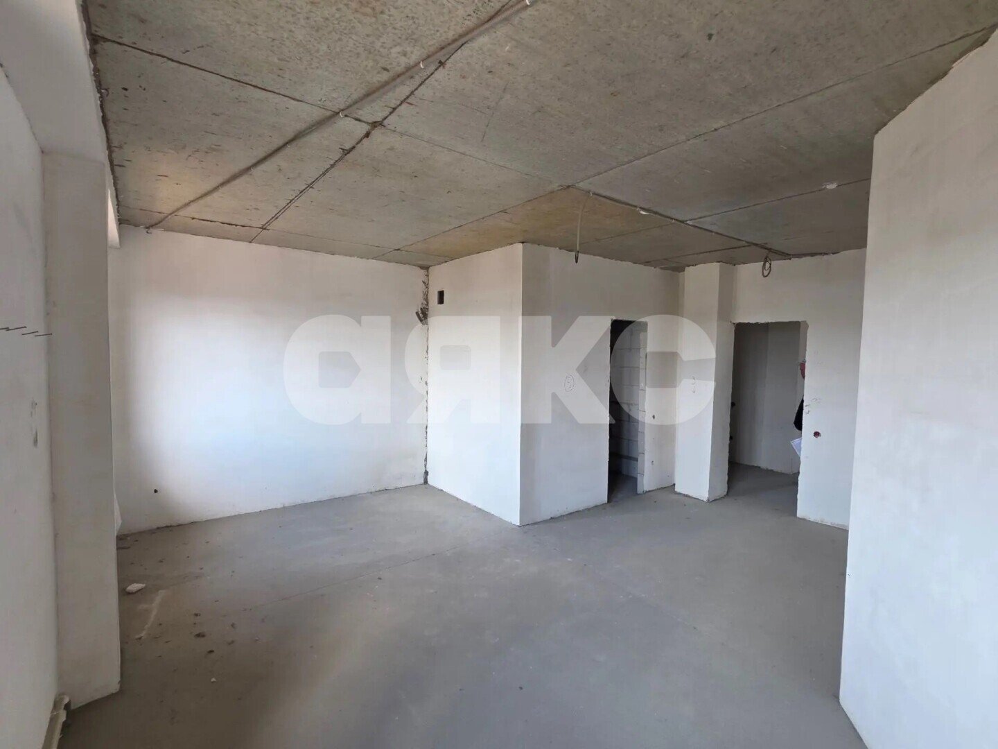 Фото №8: 3-комнатная квартира <span class="whitespace-nowrap">107 м²</span>, <span class="whitespace-nowrap">7/8 эт.</span> - Кропоткин, мкр. 1-й, 35/2