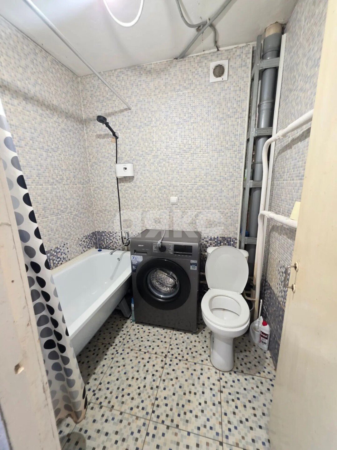 Фото №4: 1-комнатная квартира <span class="whitespace-nowrap">31 м²</span>, <span class="whitespace-nowrap">5/5 эт.</span> - Кропоткин, ул. Коммунистическая, 17