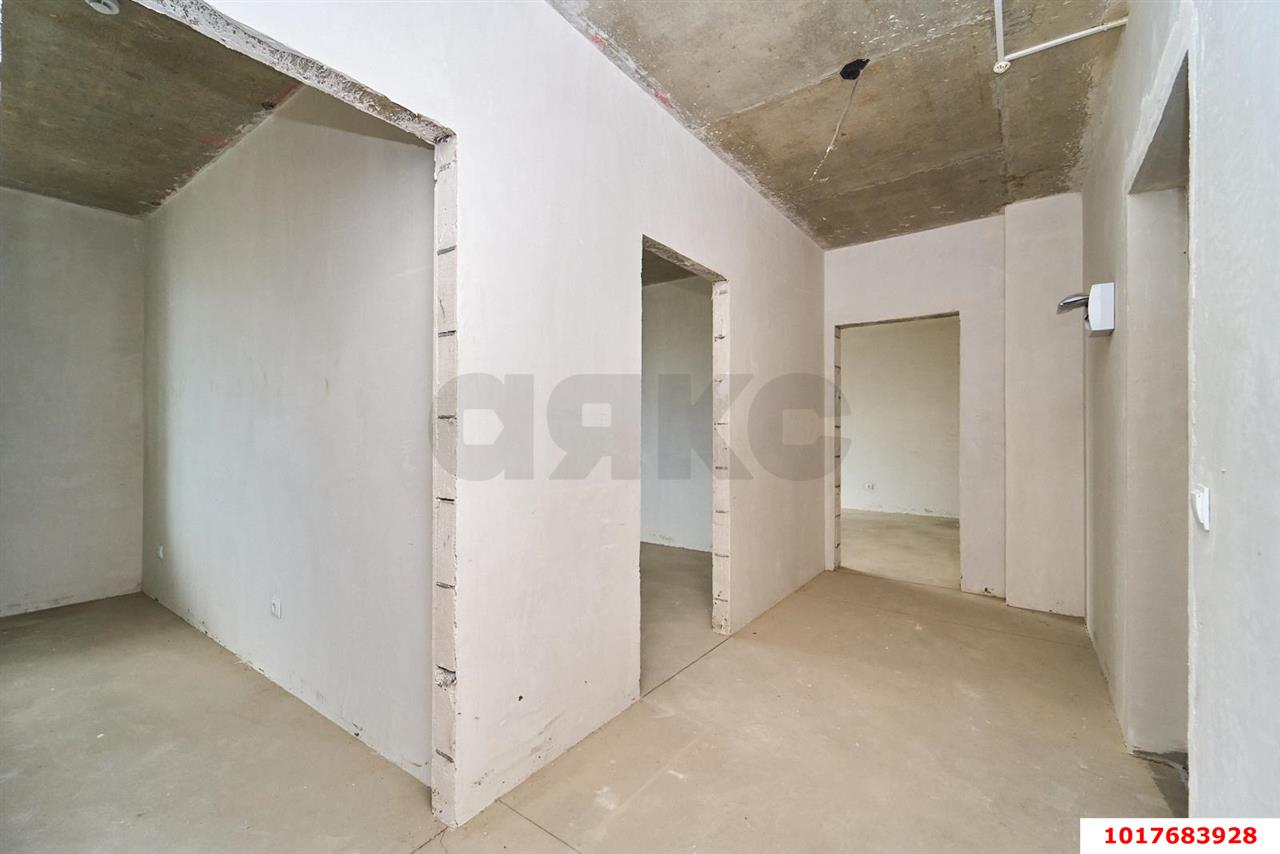 Фото №7: 2-комнатная квартира <span class="whitespace-nowrap">63 м²</span>, <span class="whitespace-nowrap">9/12 эт.</span> - Краснодар, Прикубанский внутригородской округ, Славянский, мкр. Светлоград, ул. Красных Партизан, 1/4к7