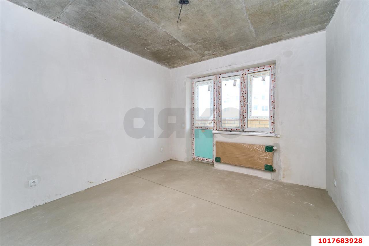 Фото №4: 2-комнатная квартира <span class="whitespace-nowrap">63 м²</span>, <span class="whitespace-nowrap">9/12 эт.</span> - Краснодар, Прикубанский внутригородской округ, Славянский, мкр. Светлоград, ул. Красных Партизан, 1/4к7