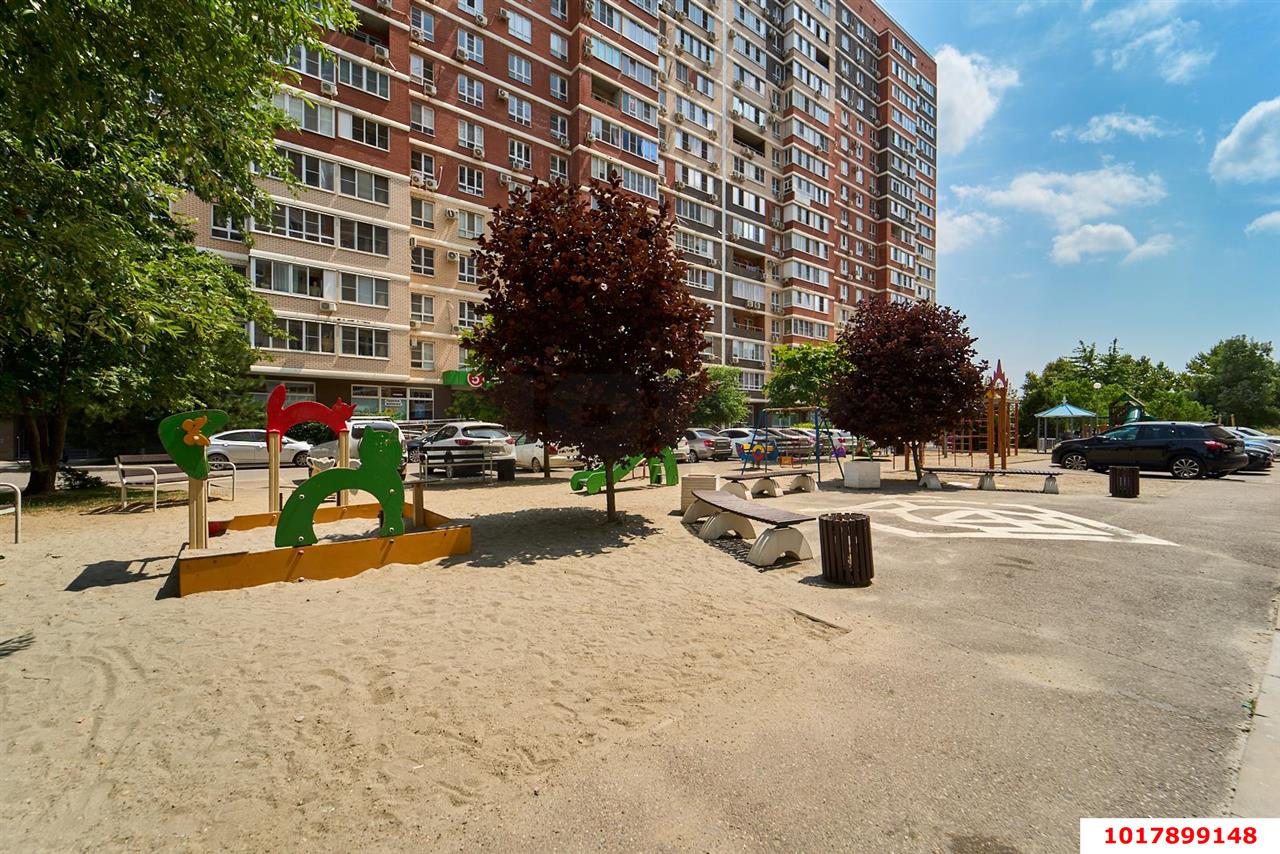 Фото №14: 1-комнатная квартира <span class="whitespace-nowrap">39 м²</span>, <span class="whitespace-nowrap">14/16 эт.</span> - Краснодар, Карасунский внутригородской округ, мкр. ЖК Восточный Парк, ул. Трудовой Славы, 62Ак1