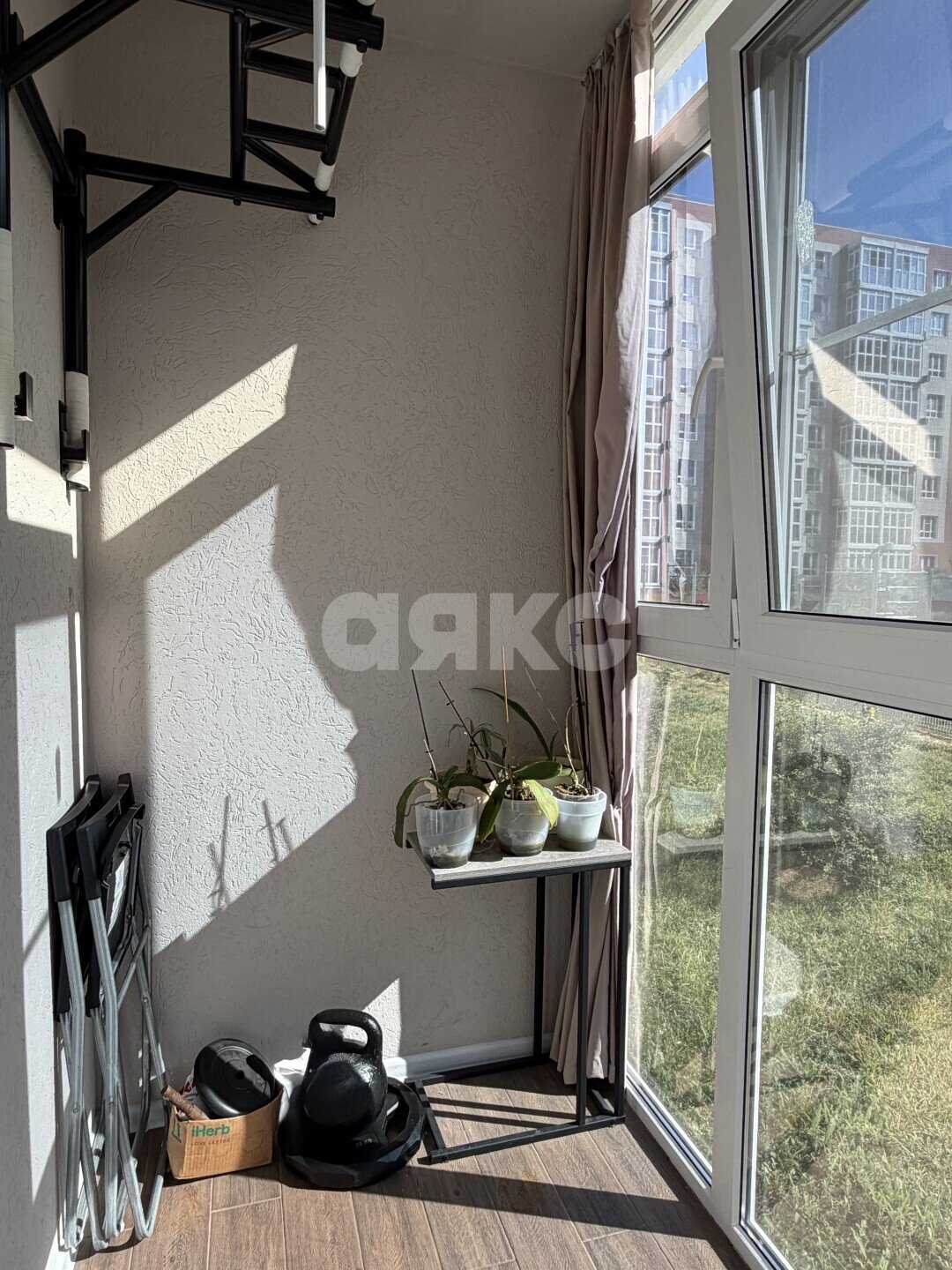 Фото №13: 2-комнатная квартира <span class="whitespace-nowrap">74 м²</span>, <span class="whitespace-nowrap">1/8 эт.</span> - Анапа, Парковый, мкр. ЖК Времена Года, ул. Мирная, 29к5