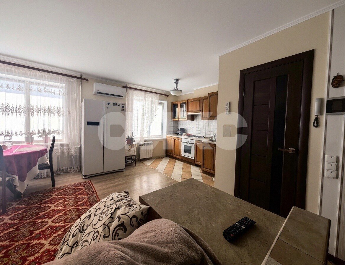 Фото №2: 3-комнатная квартира <span class="whitespace-nowrap">77 м²</span>, <span class="whitespace-nowrap">9/10 эт.</span> - Мариуполь, р. Приморский, ул. Лавицкого, 17