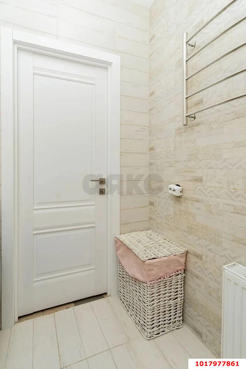 Фото №12: 2-комнатная квартира <span class="whitespace-nowrap">63 м²</span>, <span class="whitespace-nowrap">1/16 эт.</span> - Краснодар, Прикубанский внутригородской округ, Восточный, мкр. жилой комплекс Квартал № 6, ул. имени Героя Советского Союза Николая Воробьёва, 11